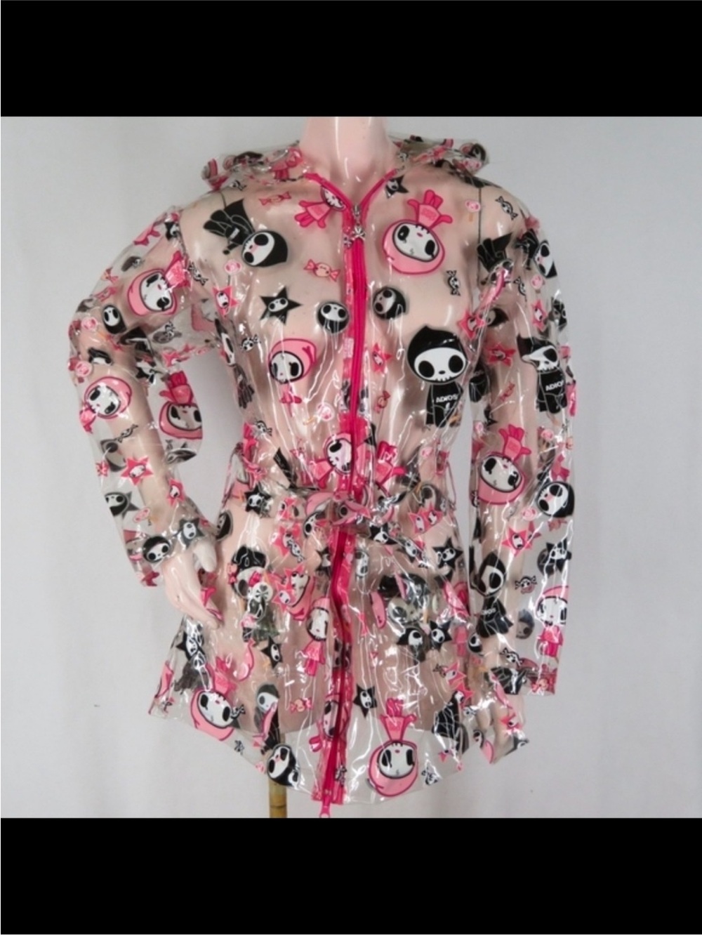In Search of Tokidoki xl or l raincoat